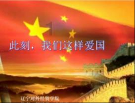 女孩总是见面的时候暗示爱我喜欢我可是为什么她不用手机表达？游戏画面
